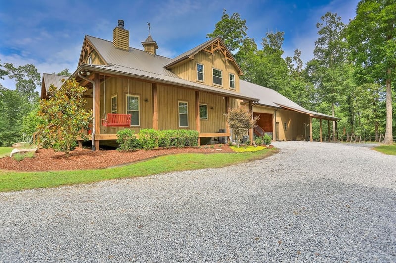 1136 Oak Grove Rd, Dickson, TN 37055