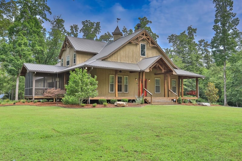 1136 Oak Grove Rd, Dickson, TN 37055