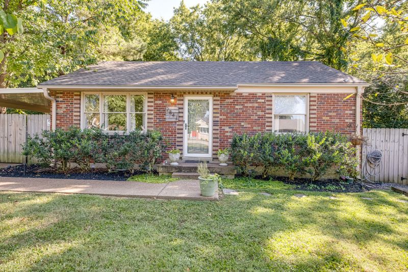 2847 Emery Dr, Nashville, TN 37214