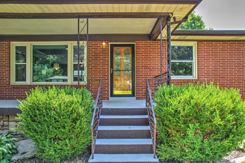 2842 Mcgavock Pike, Nashville, TN 37214