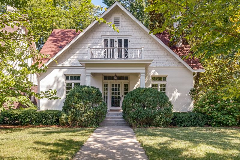 3800 Richland Ave, Nashville, TN 37205