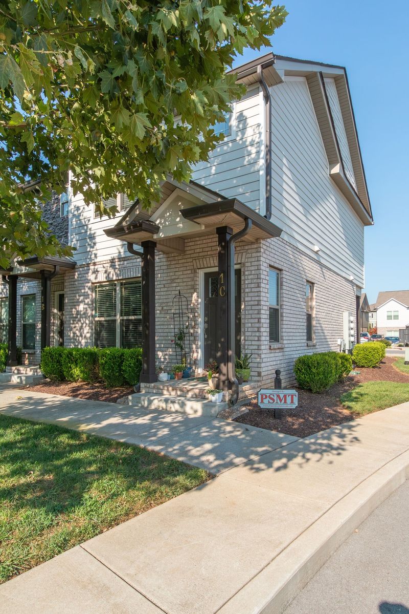 555 Gresham Ln #1C, Murfreesboro, TN 37129