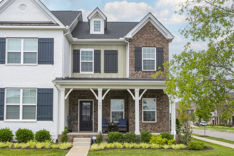 147 Saddlewood Ln, Hendersonville, TN 37075