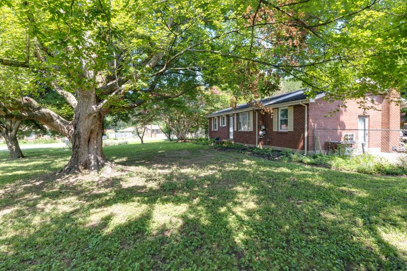 116 Claudia, Old Hickory, TN 37138