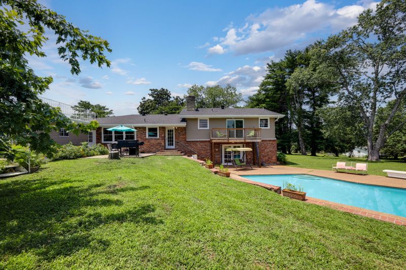 680 Vanderbilt Rd, Mount Juliet, TN 37122