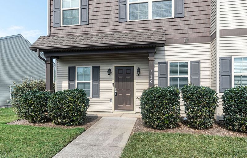 5340 Perlou Ln, Murfreesboro, TN 37128