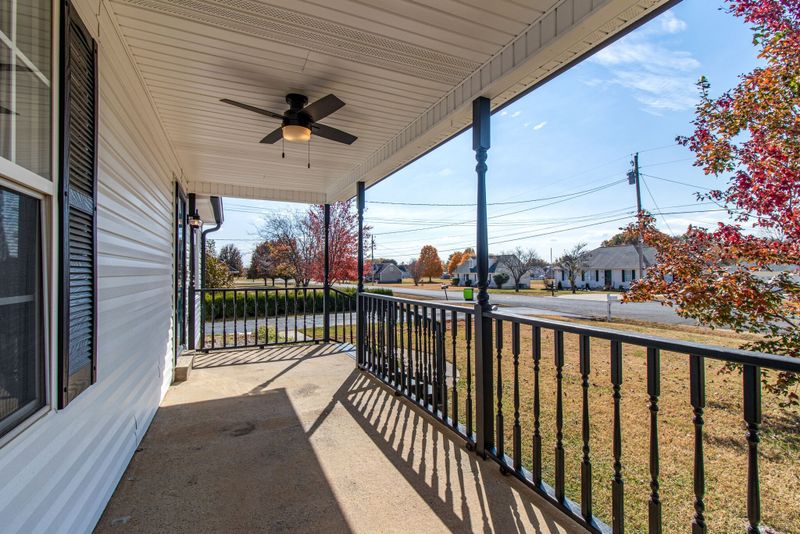 218 Sky Harbor Dr, Murfreesboro, TN 37129
