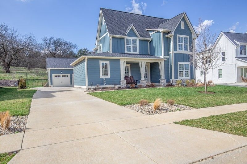 7237 Ludlow Dr, College Grove, TN 37046