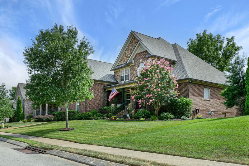 1997 Brisbane Dr, Spring Hill, TN 37174