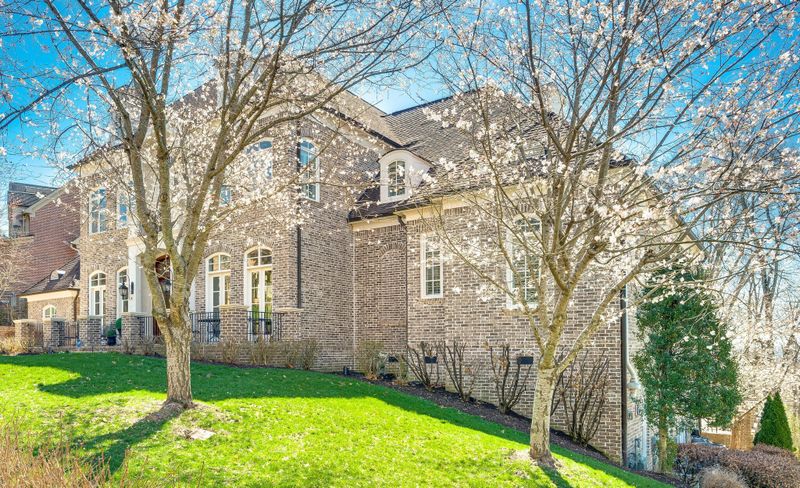 5517 Iron Gate Dr, Franklin, TN 37069