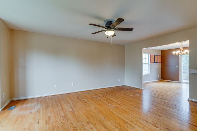 171 Sumner Meadows Ln, Hendersonville, TN 37075
