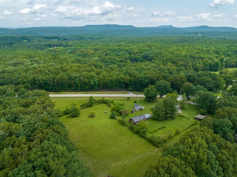 1711 Memorial Dr, Rising Fawn, GA 30738