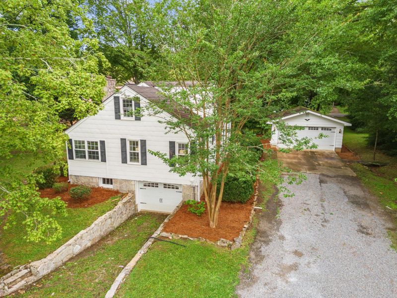 519 Cove Rd, Chickamauga, GA 30707