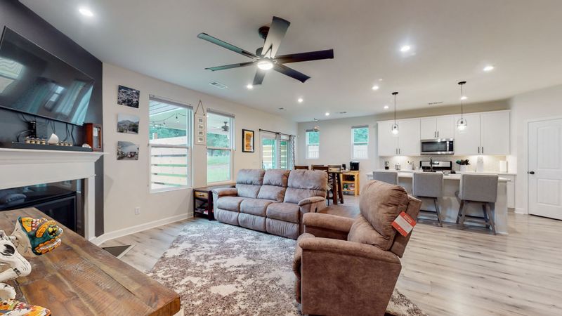 4209 Socata Ct, Cross Plains, TN 37049