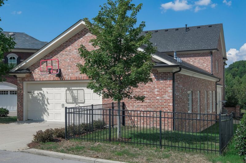 831 Winding Stream Way, Brentwood, TN 37027