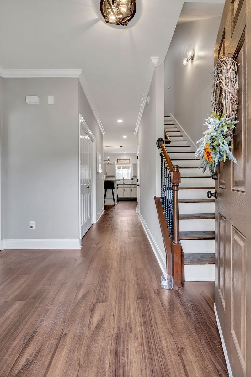 346 Rowlette Cir, Murfreesboro, TN 37127