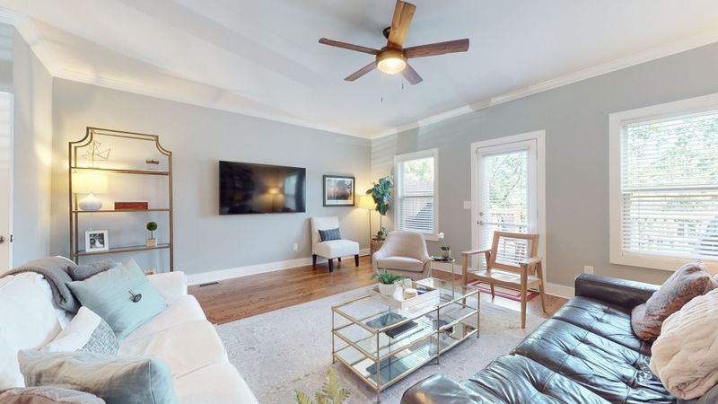 2219 Burns St, Nashville, TN 37216