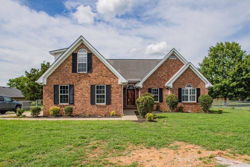 3122 Chapel Hills Dr, Murfreesboro, TN 37129