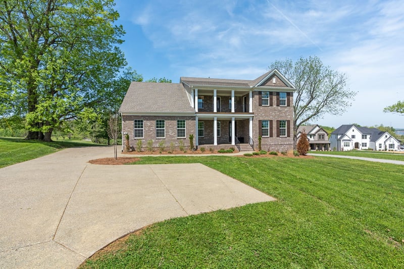 17 Roehrig Ct, Old Hickory, TN 37138