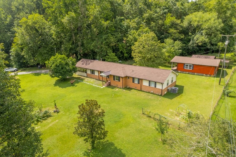 3931 Dry Fork Rd, Whites Creek, TN 37189