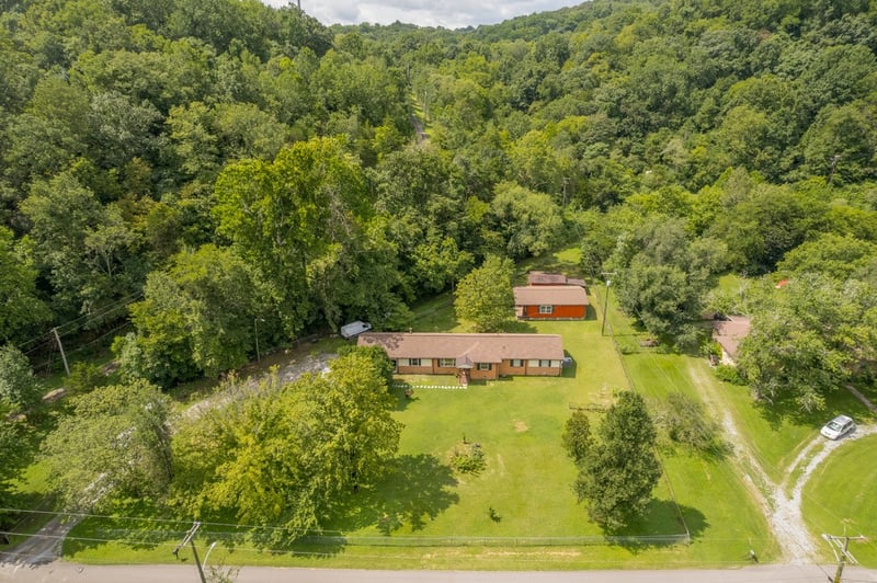 3931 Dry Fork Rd, Whites Creek, TN 37189