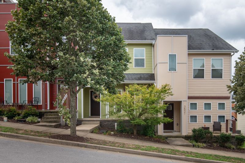 3519 Steffisburg Dr, Nashville, TN 37211