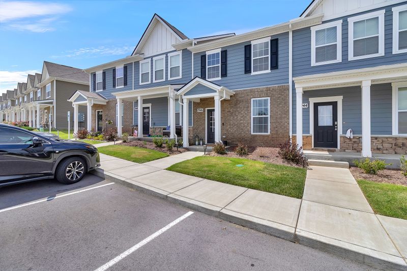 2946 Mallard Dr, Lebanon, TN 37090