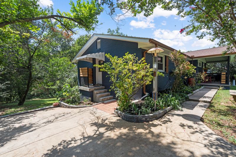 2139 June Dr, Nashville, TN 37214