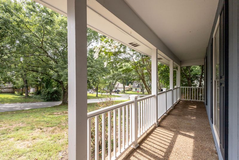 708 Sugartree Ln, Franklin, TN 37064