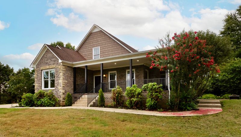 908 Mooresville Pike, Columbia, TN 38401