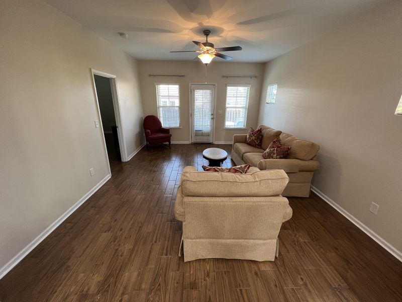 1018 Hemlock Dr, Spring Hill, TN 37174