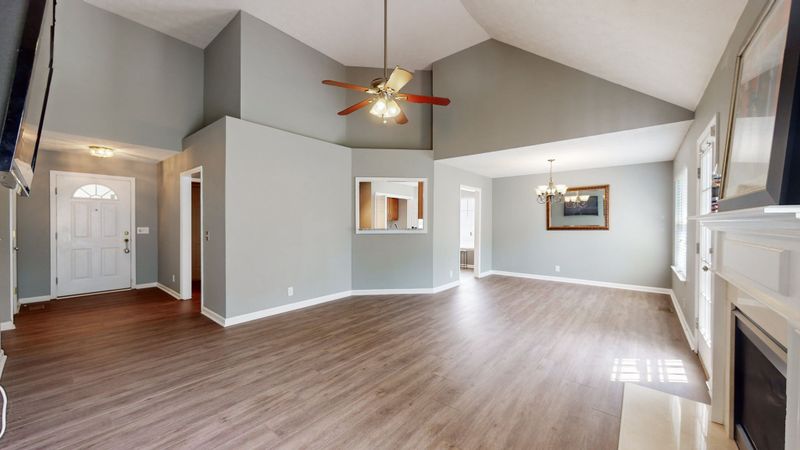 3125 Chateau Valley Dr, Nashville, TN 37207