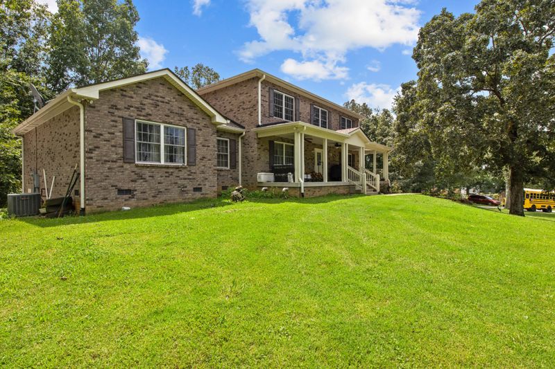 1324 Highway 49 E, Charlotte, TN 37036