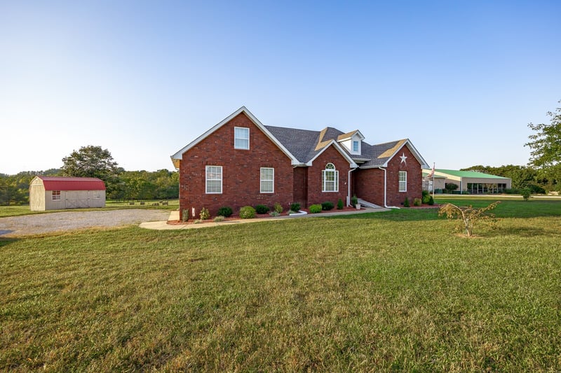 4804 Somerville Rd, Cross Plains, TN 37049