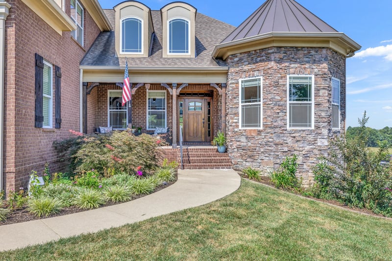 5305 Mead Park Ct, Thompsons Station, TN 37179