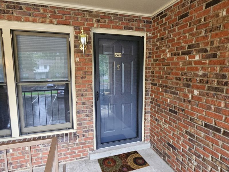 240 Westfield Dr, Nashville, TN 37221
