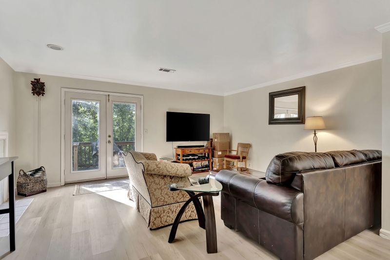 2310 Tally Green Ct, Nashville, TN 37214