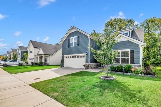 607 High Echelon Cir, Smyrna, TN 37167