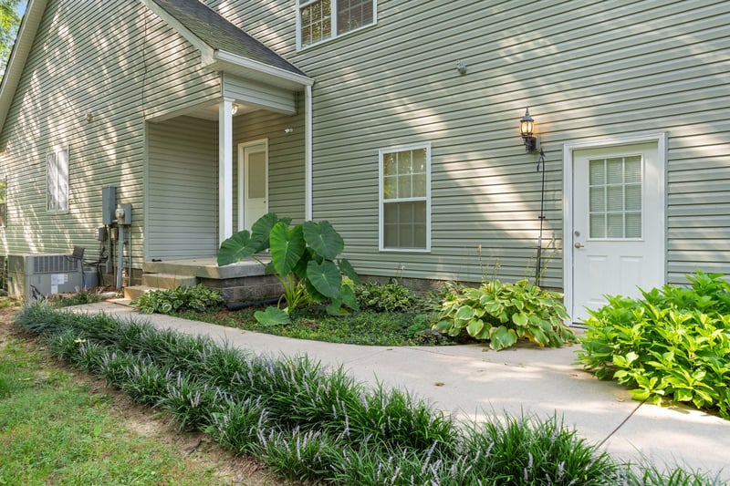 1469 Dividing Ridge Rd, Goodlettsville, TN 37072