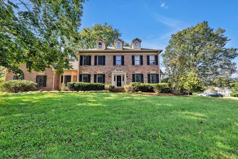 8308 Alamo Rd, Brentwood, TN 37027