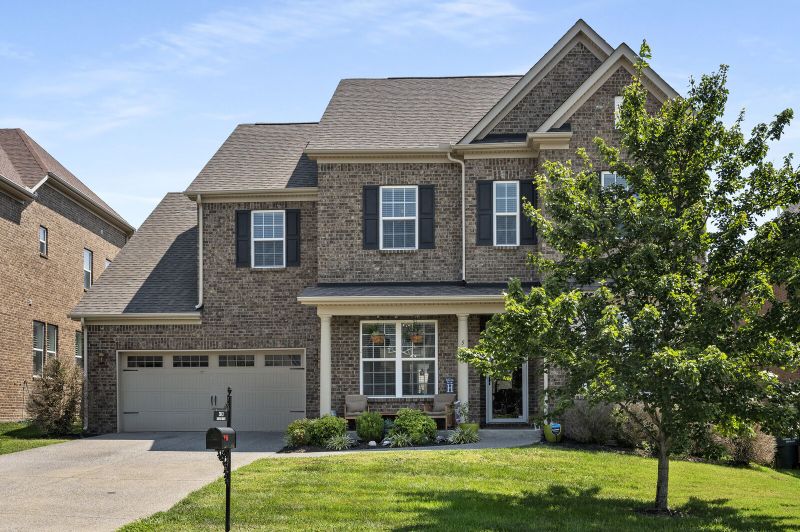 5013 Napoli Dr, Mount Juliet, TN 37122