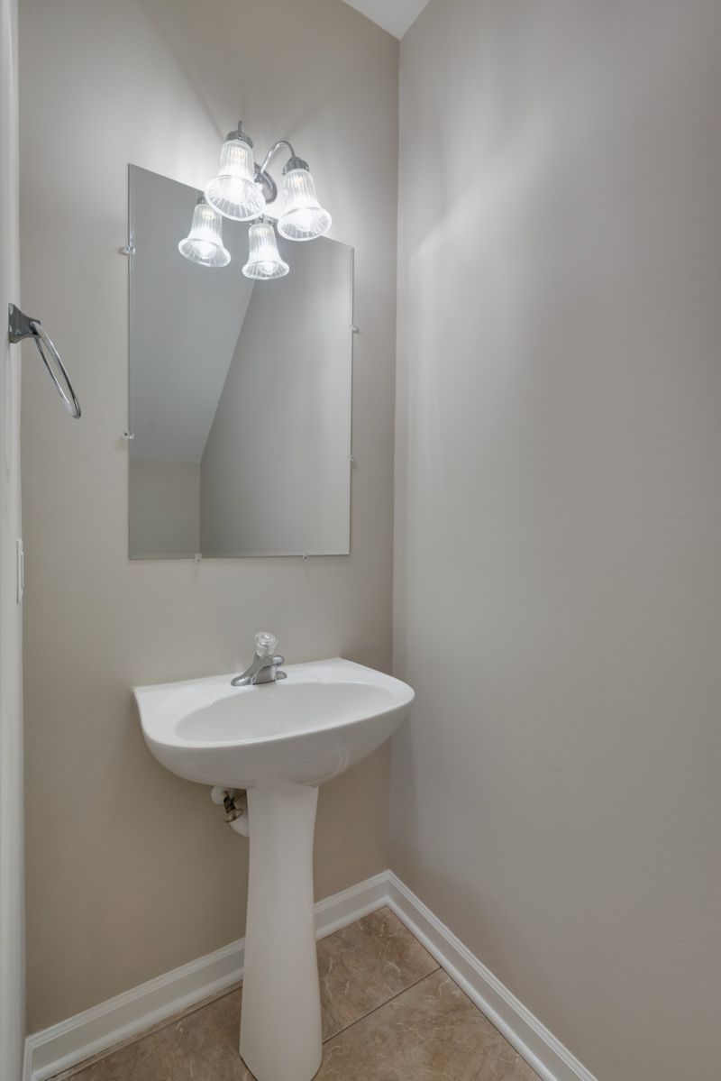 2239B Kline Ave, Nashville, TN 37211