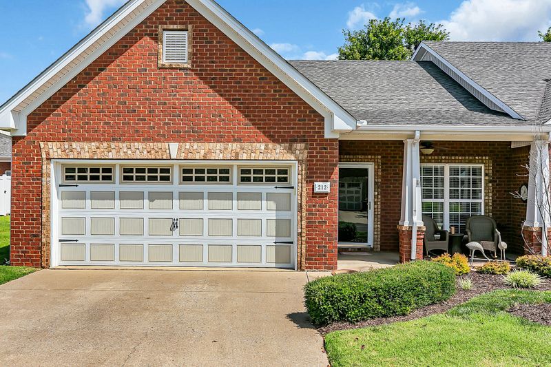 212 Whiteamore Rn, Murfreesboro, TN 37128