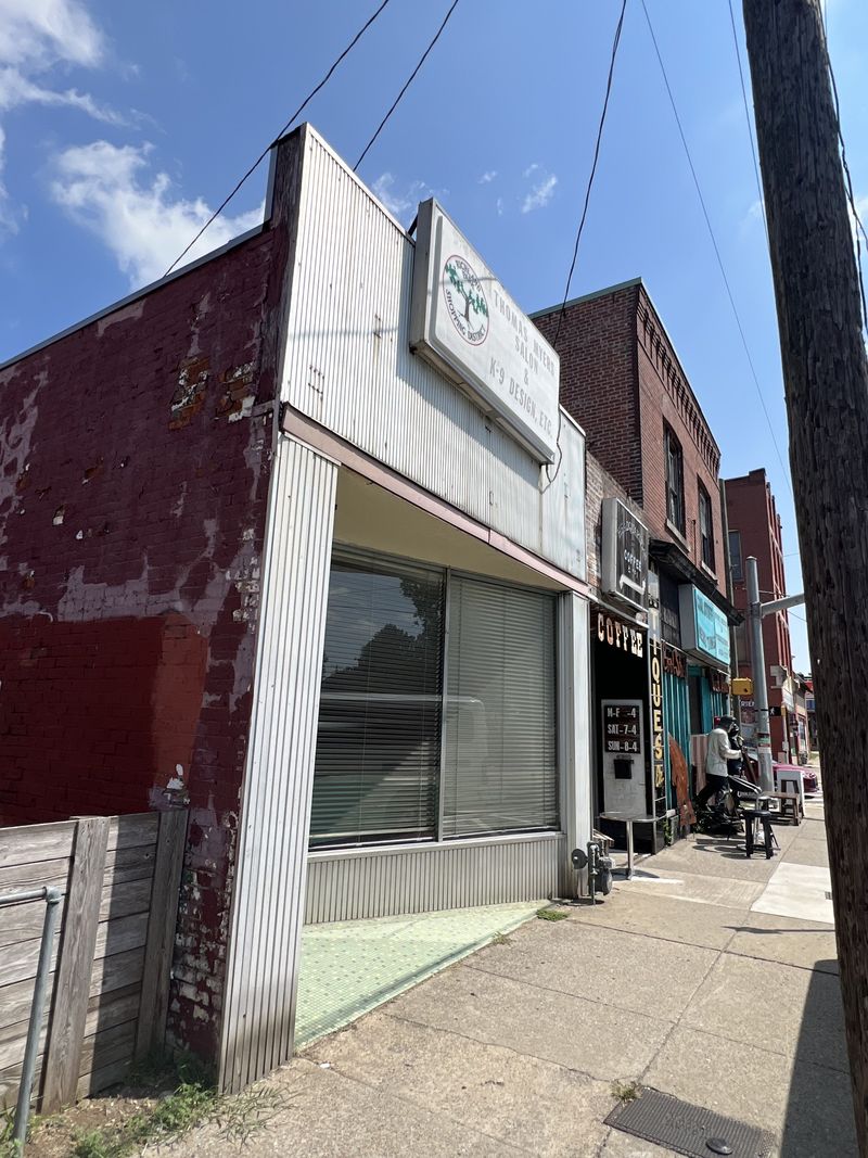 4902 Charlotte Pike, Nashville, TN 37209