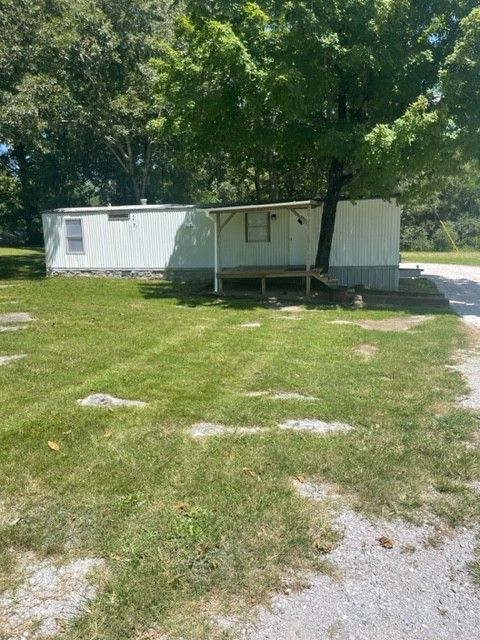 7 Thomas Cir, Hickman, TN 38567