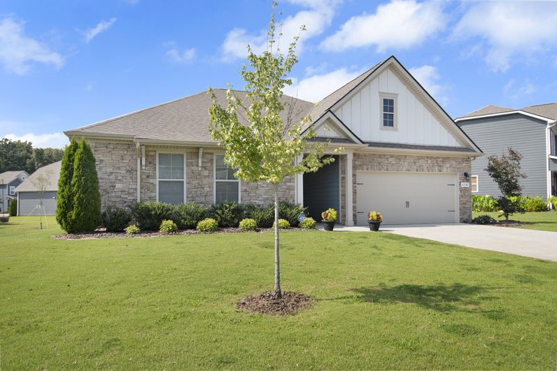 6742 Tulip Tree Dr, Murfreesboro, TN 37128