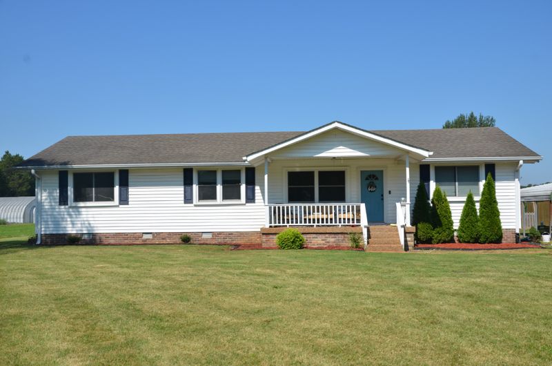 6130 Old Murfreesboro Rd E, Lebanon, TN 37090