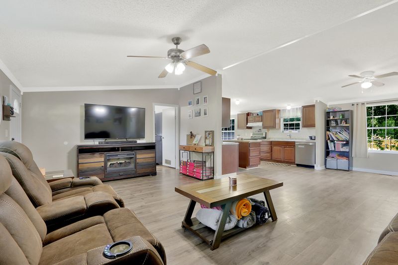 2218 Lee Rd, Spring Hill, TN 37174