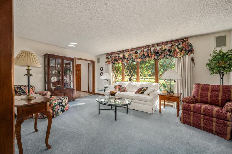 605 Francis Cir, Mount Juliet, TN 37122