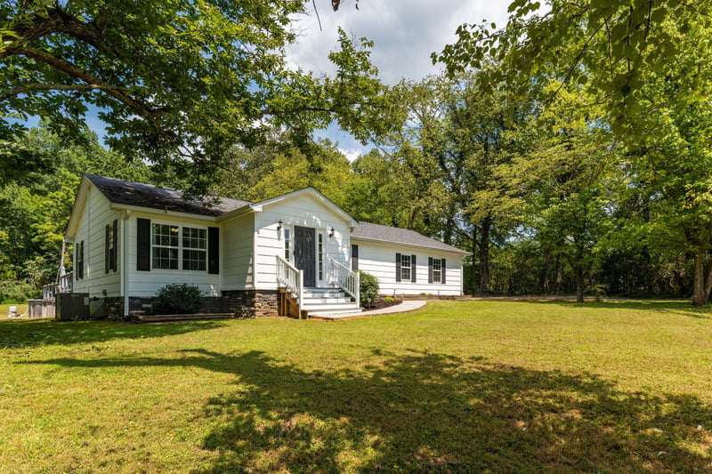 1656 Ga 299, Wildwood, GA 30757